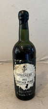 Gonzalez 1955 Vintage Port - mid shoulder