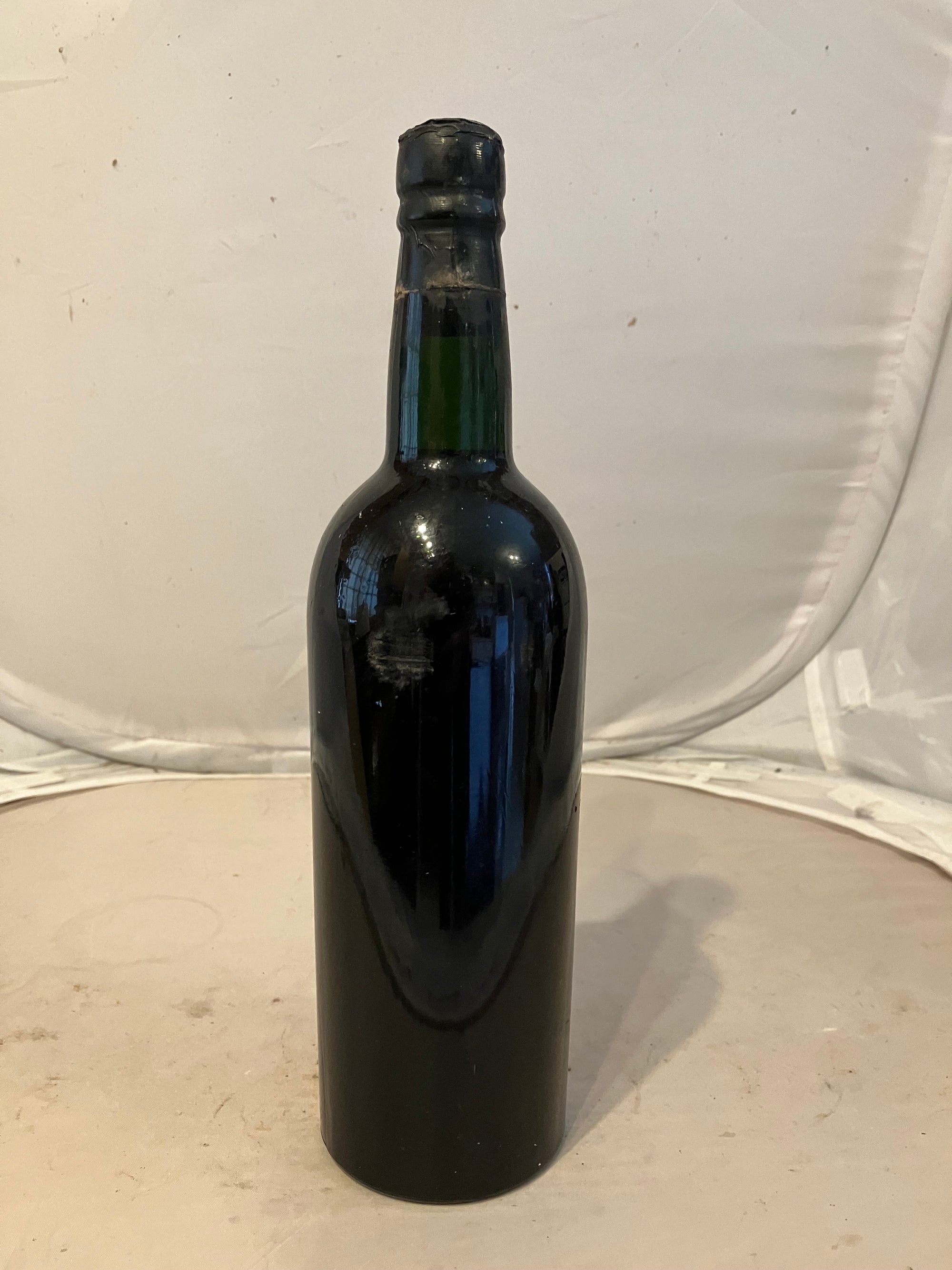 Martinez 1963 Vintage Port - MWH Wines